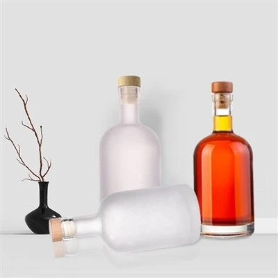 Butelki szklane do whisky o pojemności 500 ml